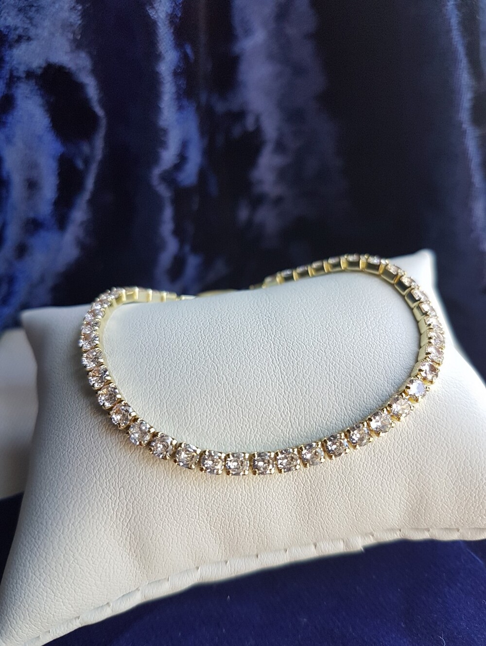 Swarovski Elements 18Gold Over 925 Sterling Silver Delicate Tennis Bracelet NEW - Picture 7 of 9